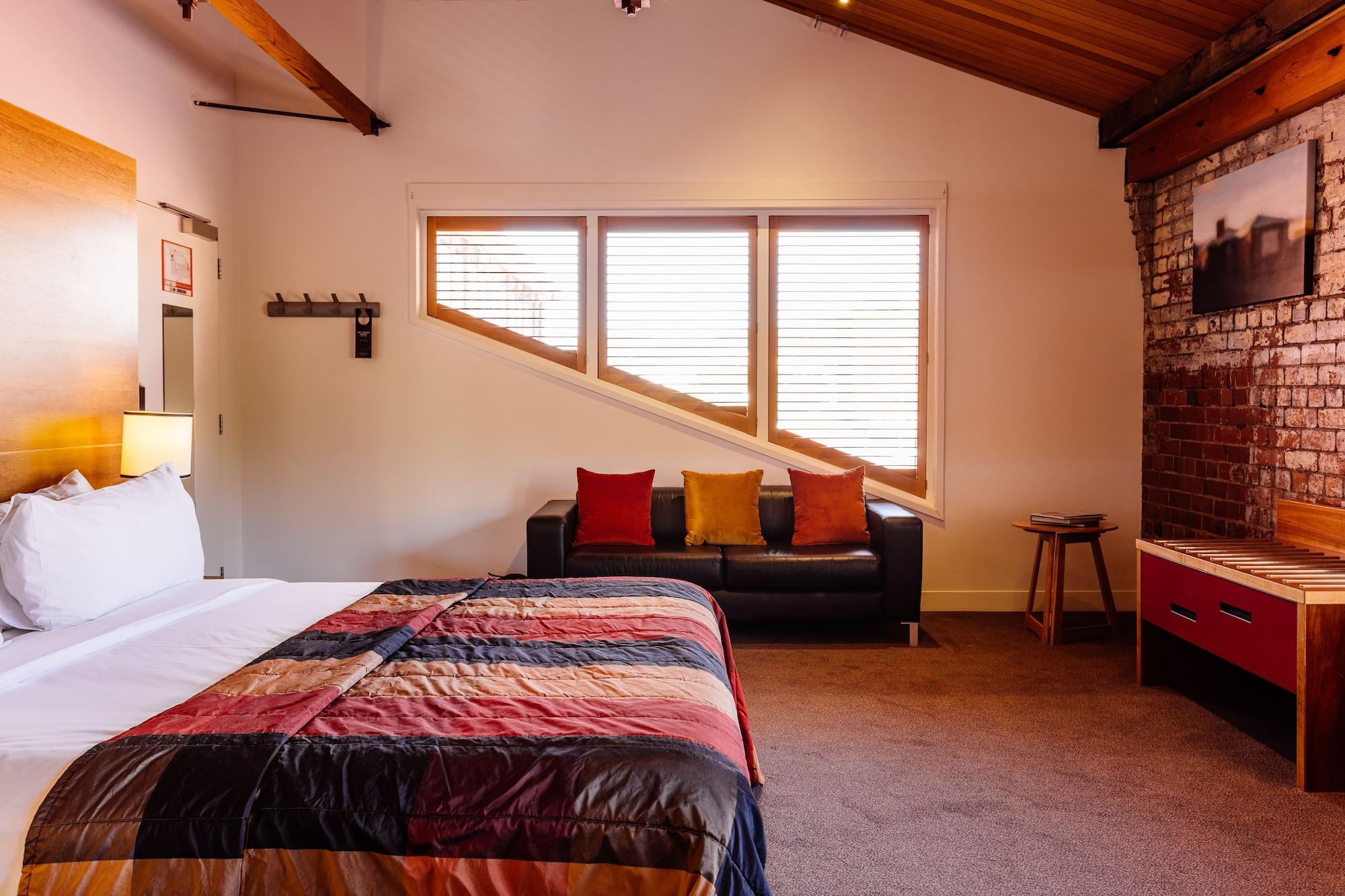 The Henry Jones Art Hotel Hobart Exterior foto A room at the hotel