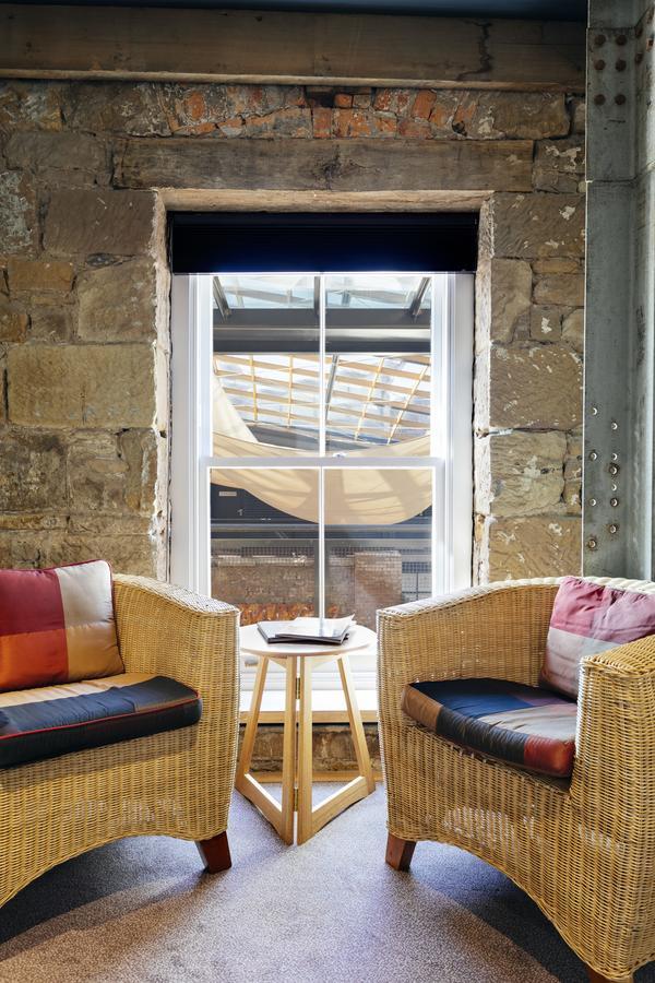 The Henry Jones Art Hotel Hobart Exterior foto The interior of the hotel